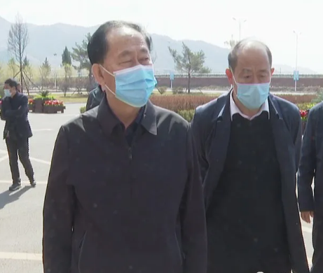 郭天玺检查凌源市学校开学复课准备工作